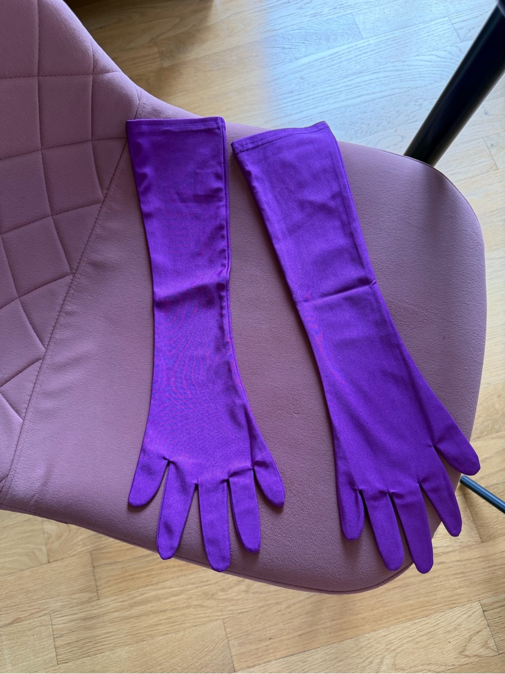 Jessica Rabbit Costume Gloves